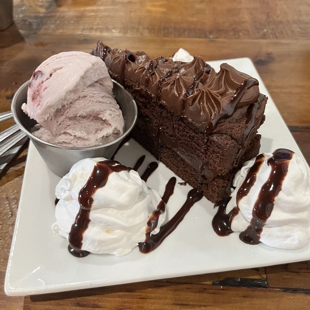 The Mule - Seasonal cake from la bagette & cherry ice cream - Bars Near Me - Oklahoma City, Oklahoma The Mule - Seasonal cake from la bagette & cherry ice cream - Bars Near Me - Oklahoma City, Oklahoma