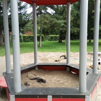 David Shentow Park - Sandbox - Parks Near Me - Ottawa, Ontario David Shentow Park - Sandbox - Parks Near Me - Ottawa, Ontario