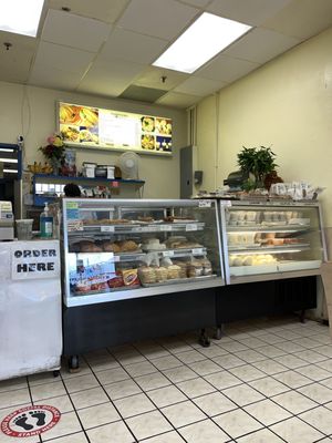 Ba-Le Sandwich Shop by null