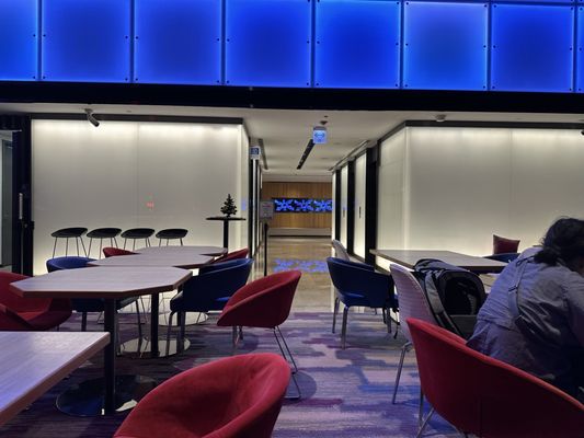 Aloft Taipei Beitou by null