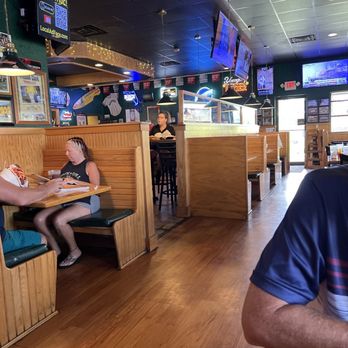 Beef 'O' Brady's - Sports Bars Near Me - Brooksville, Florida Beef 'O' Brady's - Sports Bars Near Me - Brooksville, Florida