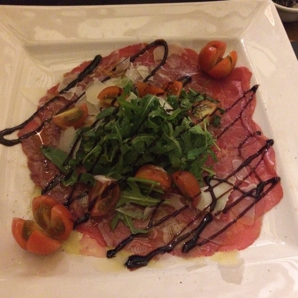 La Taperia - Carpaccio vacuno - Tapas Bars Near Me - Palma de Mallorca, PM