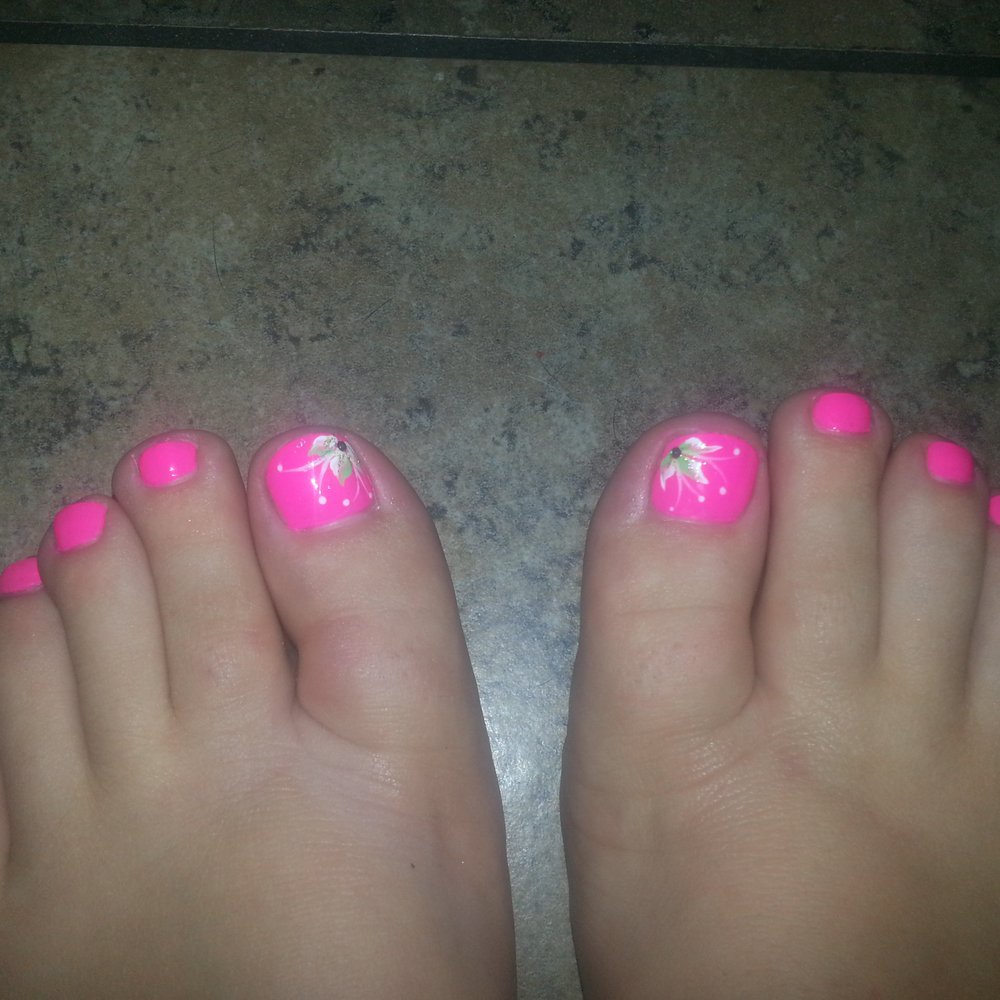 Delightful Nails - Loved the design on my toes! - Nail Salons Near Me - Chandler, Arizona Delightful Nails - Loved the design on my toes! - Nail Salons Near Me - Chandler, Arizona