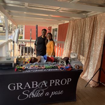 Simply Heavenly Photo Booth - Photo Booth Rentals Near Me Simply Heavenly Photo Booth - Photo Booth Rentals Near Me