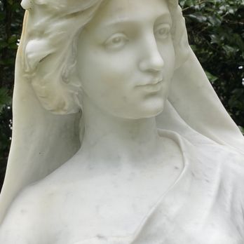 Middleton Place - One of four statues honoring the seasons - Museums Near Me - Charleston, South Carolina Middleton Place - One of four statues honoring the seasons - Museums Near Me - Charleston, South Carolina