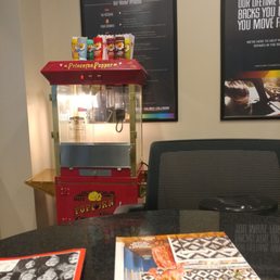 Cute popcorn machine at the waiting area! Cute popcorn machine at the waiting area!