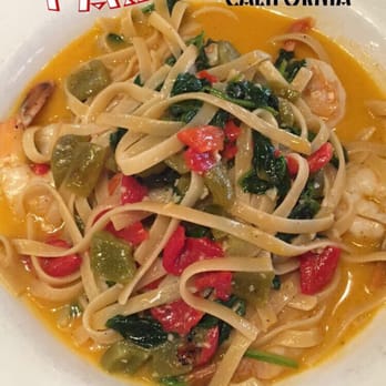 Cafe Santorini - Italian Near Me - Pasadena, California