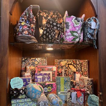 Bliss Market - Used, Vintage & Consignment Near Me - Roseville, California Bliss Market - Used, Vintage & Consignment Near Me - Roseville, California
