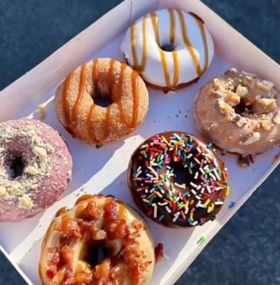 Duck Donuts by null
