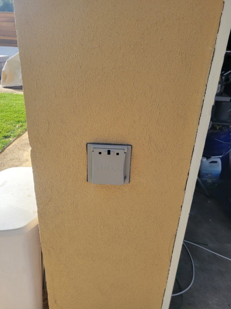 Slide of Guzman Electric