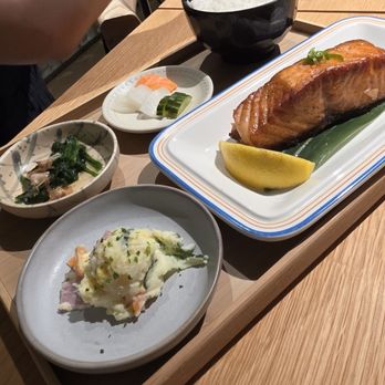 Hay Sushi - Japanese Near Me - Toronto, Ontario
