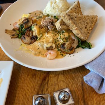 The Corner Grille - Build your own omelette - Breakfast & Brunch Near Me - College Park, Georgia