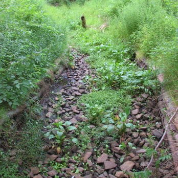 Pawtuxet River Trail - Spillway - Hiking Near Me - Cranston, Rhode Island Pawtuxet River Trail - Spillway - Hiking Near Me - Cranston, Rhode Island