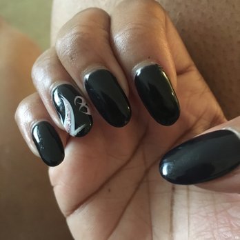 Sassy Nail Spa - My nails could of looked better if they hadn't rushed through it. - Nail Salons Near Me - Fayetteville, North Carolina