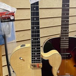 Atlanta Vintage Guitars - Yamaha AEX-1500