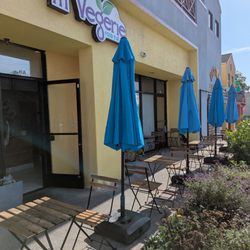 lil’ Vegerie - Outdoor seating