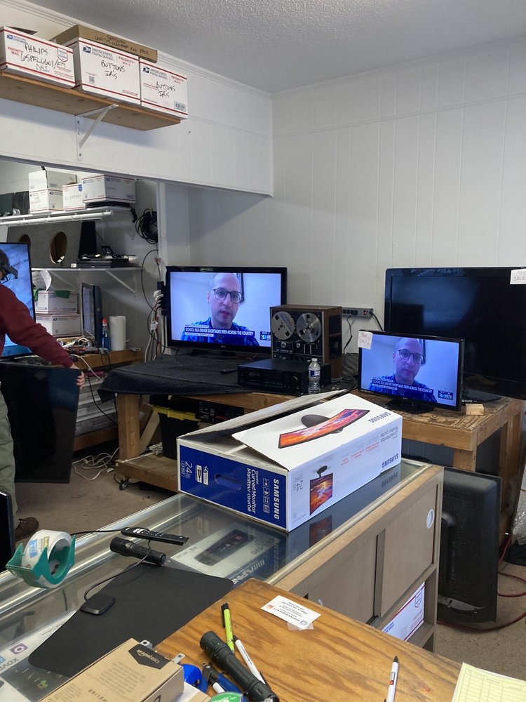 HUNTER RADIO & TELEVISION Updated October 2024 245 Branchview Dr SE