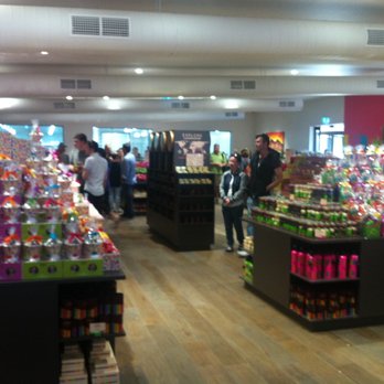 The Great Ocean Road Chocolaterie - Interior. (A large open space filled with people.) - Chocolatiers & Shops Near Me - Anglesea, VIC
