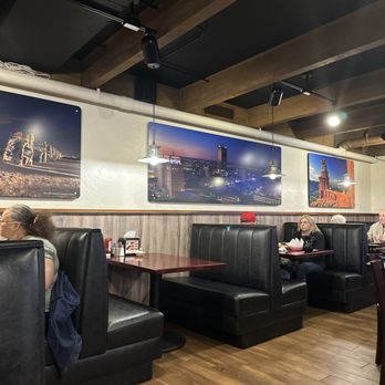 Calico County Restaurant - New decor, floors, and booths following spring 2023 flood - Breakfast & Brunch Near Me - Amarillo, Texas