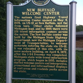 New Buffalo Welcome Center - Information sign - Dog Parks Near Me - New Buffalo, Michigan New Buffalo Welcome Center - Information sign - Dog Parks Near Me - New Buffalo, Michigan