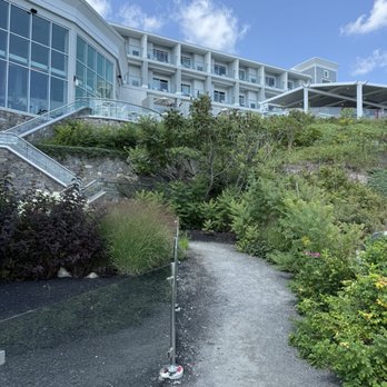 Cliff House - The grounds - Resorts Near Me - Cape Neddick, Maine Cliff House - The grounds - Resorts Near Me - Cape Neddick, Maine