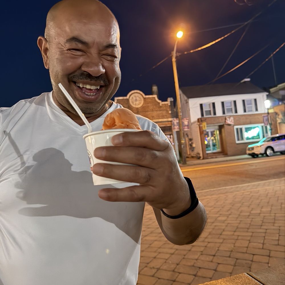 Uncle Louie G Keyport - Ice Cream & Frozen Yogurt Near Me - Keyport, New Jersey Uncle Louie G Keyport - Ice Cream & Frozen Yogurt Near Me - Keyport, New Jersey