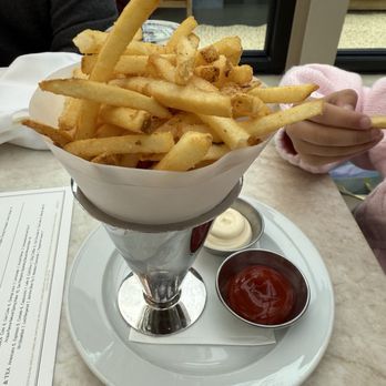 RH Rooftop Restaurant at RH Raleigh - Fries - Breakfast & Brunch Near Me - Raleigh, North Carolina