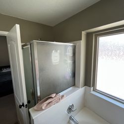 Diversified Remodeling - Before bathroom remodel