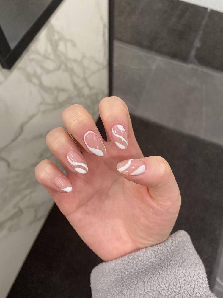 AINAILS & SPA Updated September 2024 350 North Town Road, Winnipeg, Manitoba Nail Salons