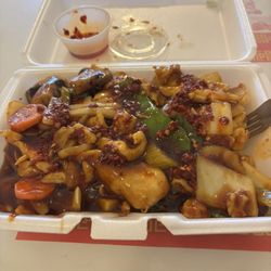 Spicy Szechuan chicken and vegetables