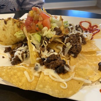 eight60 Wine Whiskey Bites - 860 Nachos - Wine Bars Near Me - Slidell, Louisiana
