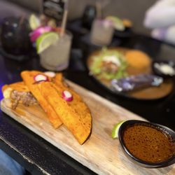Pepe's Cantina - Birria Tacos