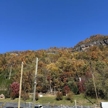 Chimney Rock Smokehouse - Scenery - Barbeque Near Me - Chimney Rock, North Carolina Chimney Rock Smokehouse - Scenery - Barbeque Near Me - Chimney Rock, North Carolina