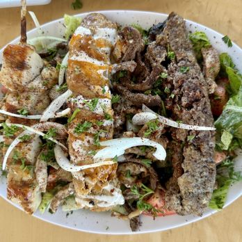Dunya Fresh Halal Food - Mix Meat Grill On Dunya Salad - Middle Eastern Near Me - Orange Park, Florida Dunya Fresh Halal Food - Mix Meat Grill On Dunya Salad - Middle Eastern Near Me - Orange Park, Florida