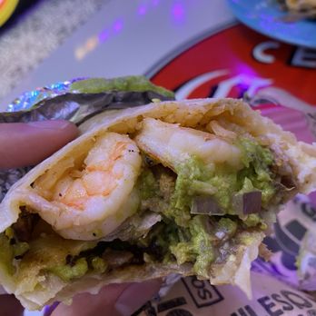 Desvelados - a steak and shrimp burrito and House Nachos - Mexican Near Me - Glendale, California