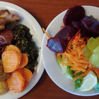Golden Corral Buffet & Grill - White fish, Bourban Chk, fajita chk, grilled chk on bone, greens, steamed carrots, mushrooms, salad bar...BOMB - Buffets Near Me - Winston-Salem, North Carolina Golden Corral Buffet & Grill - White fish, Bourban Chk, fajita chk, grilled chk on bone, greens, steamed carrots, mushrooms, salad bar...BOMB - Buffets Near Me - Winston-Salem, North Carolina