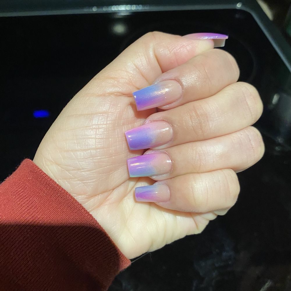 CM Nail Shop - Nail Salons Near Me - Madison, Wisconsin