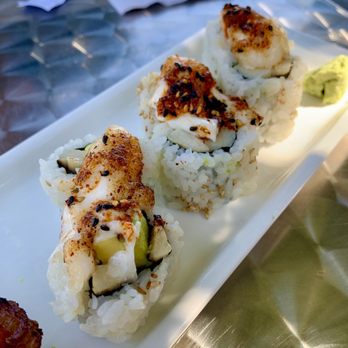 Kiku Sushi - Vegan Baked Spicy Scallop (mushroom) Roll. Really good! - Japanese Near Me - Berkeley, California Kiku Sushi - Vegan Baked Spicy Scallop (mushroom) Roll. Really good! - Japanese Near Me - Berkeley, California