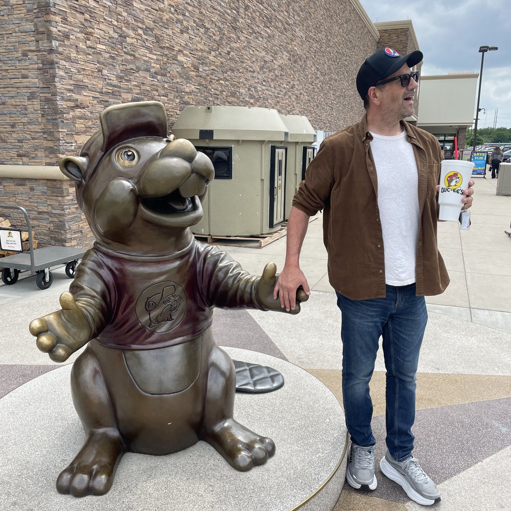 Buc-ee's - Daaaaaaam! - Gas Stations Near Me - Temple, Texas