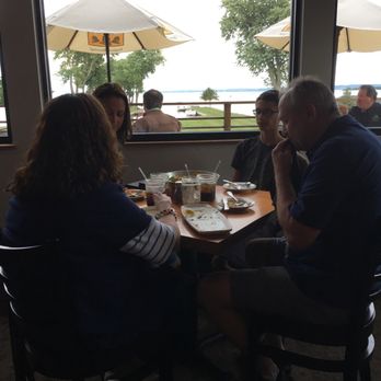 TJ's Harbor Restaurant - New American Near Me - Oshkosh, Wisconsin TJ's Harbor Restaurant - New American Near Me - Oshkosh, Wisconsin