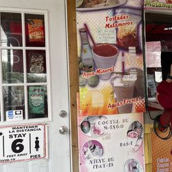 Refresqueria Matamoros - Some of the items offered
