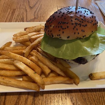 Biltmore Stable Cafe - Angus Burger - American Near Me - Asheville, North Carolina Biltmore Stable Cafe - Angus Burger - American Near Me - Asheville, North Carolina