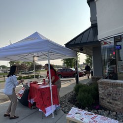 Raising Cane's Chicken Fingers - Free swag bag