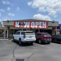 Select Smoke - Store front