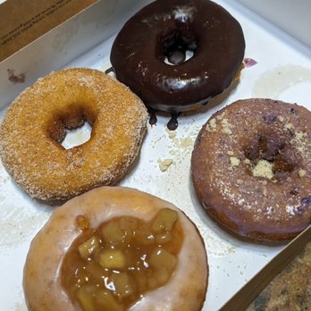 Duck Donuts - Cinamon sugar, chocolate frosted, apple tart and blueberry with streusel - Donuts Near Me - Walpole, Massachusetts