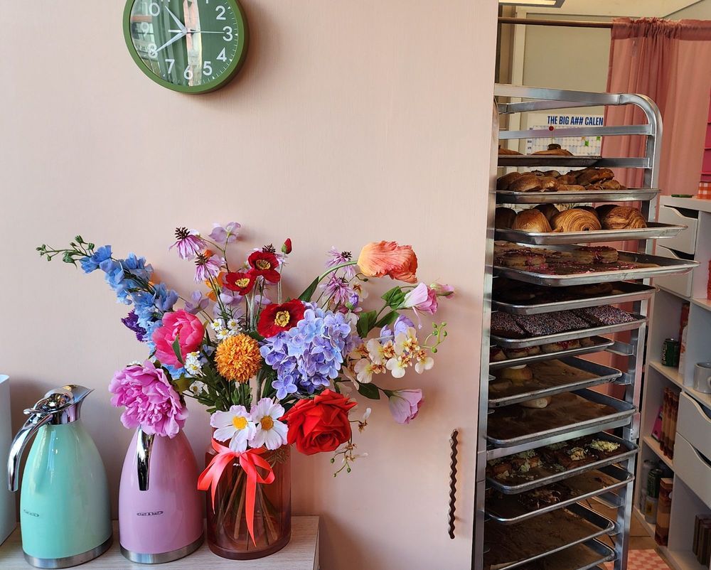 Maddy's Bakeshop Logo