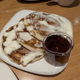 Cinnamon roll pancakes Cinnamon roll pancakes