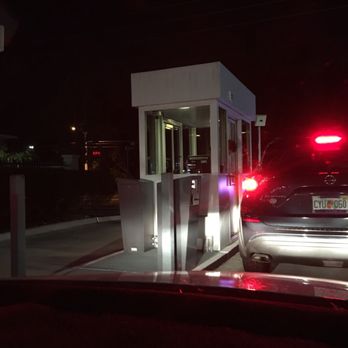 WallyPark - The Bearded Man-Boy at the Cashier Booth. Using an abacus? - Parking Near Me - Orlando, Florida