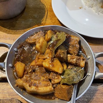 Isla Restaurant - Adobo - Filipino Near Me - Newark, California
