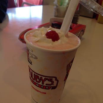 Ruby's Diner - Kid strawberry milkshake - American Near Me - Carlsbad, California Ruby's Diner - Kid strawberry milkshake - American Near Me - Carlsbad, California